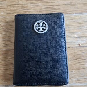 Tory Burch Robinson Saffiano Leather Black Leather Card Wallet with ID Windows